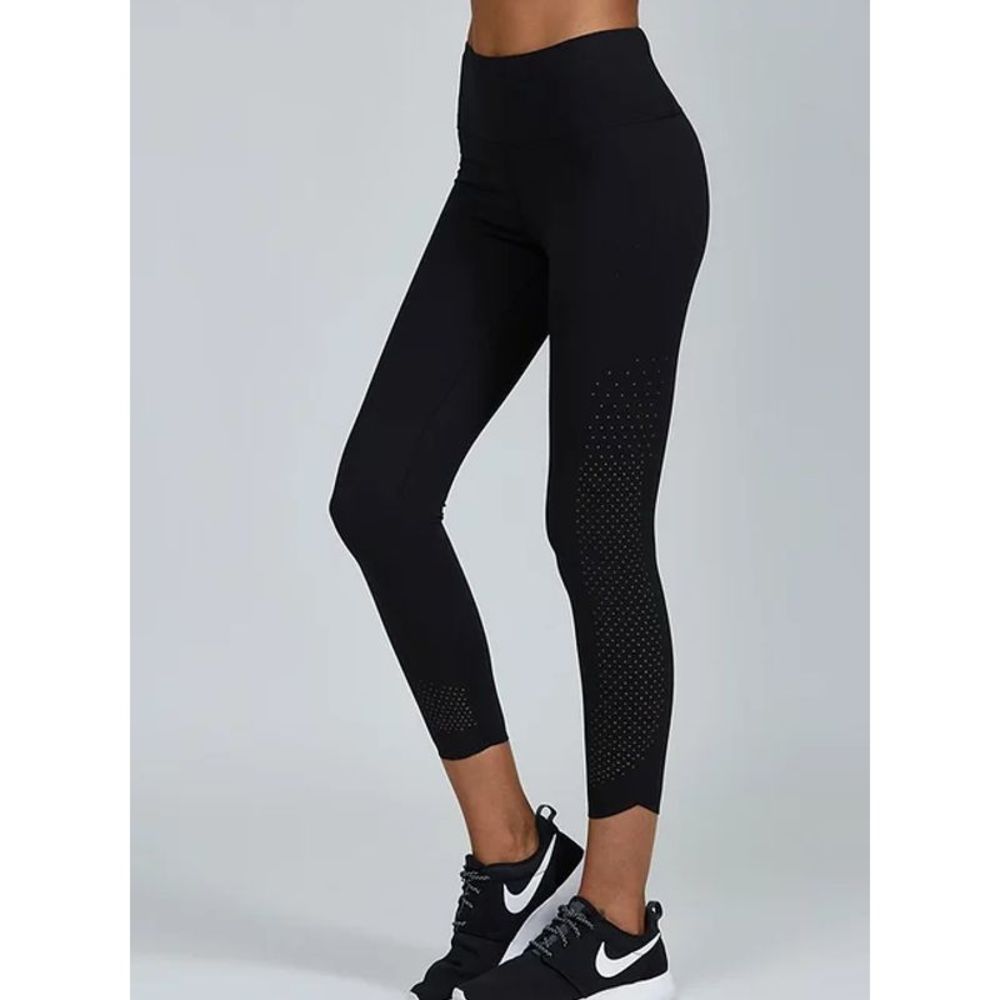 Noli Yoga High Rise Crop Legging Perforated Solid